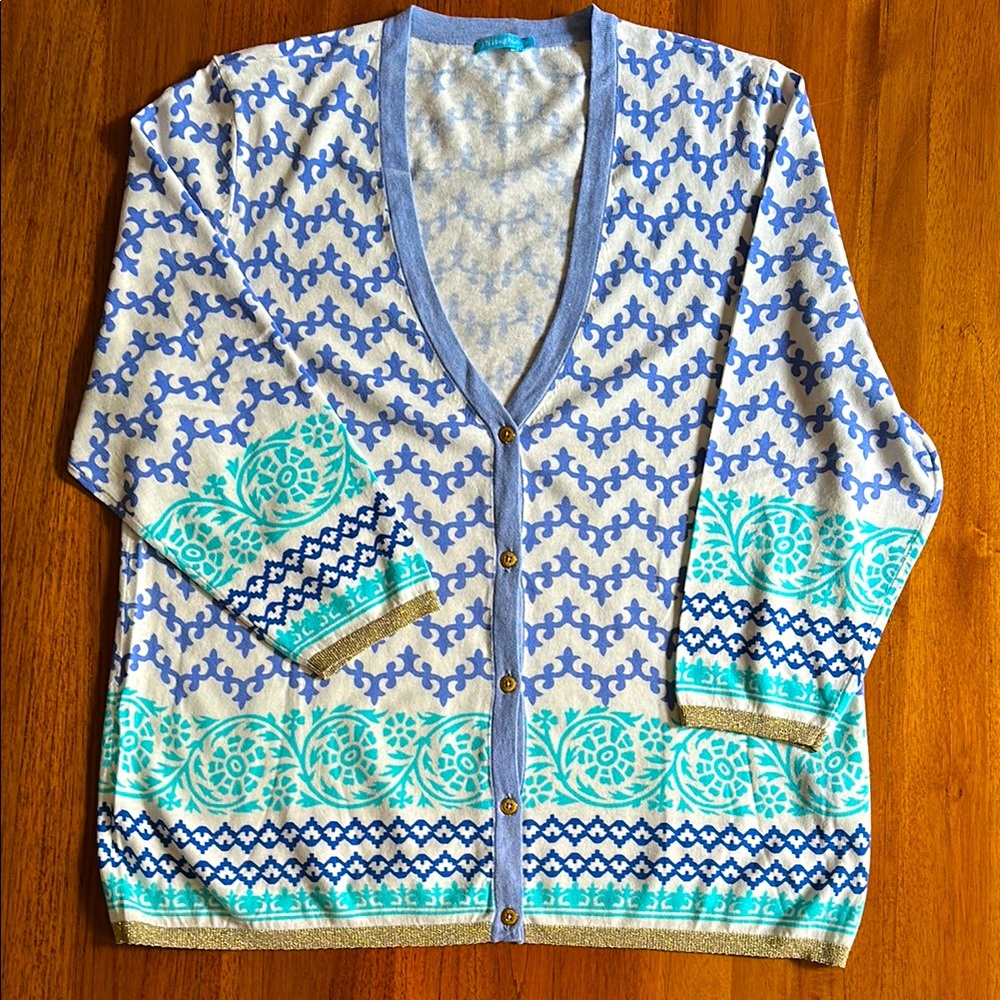 J.McLaughlin V-Neck Button Front Sweater. Size XL.